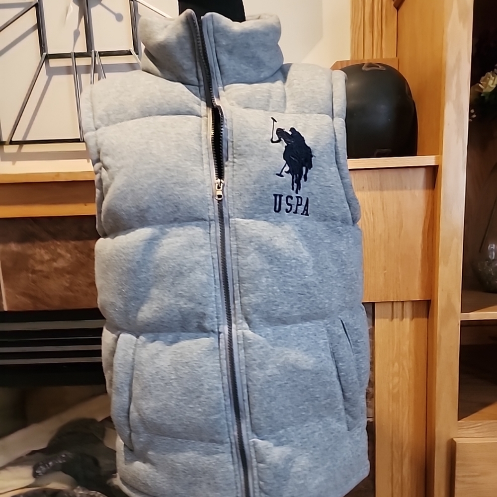 US POLO ASSN Quilted Puffer Vest Mens Size Small Gray Zip-up Big Pony Logo